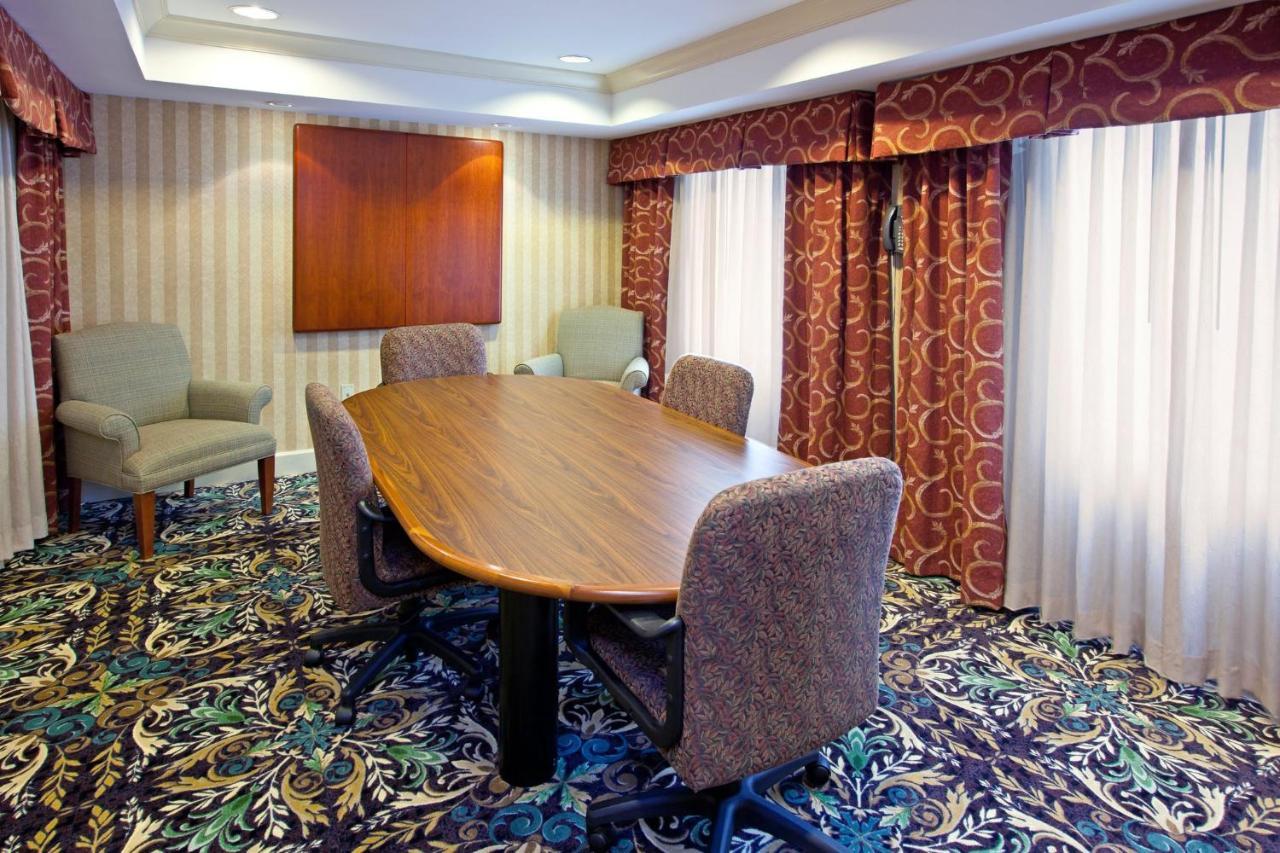 Hotel Staybridge - East By Ihg 3*