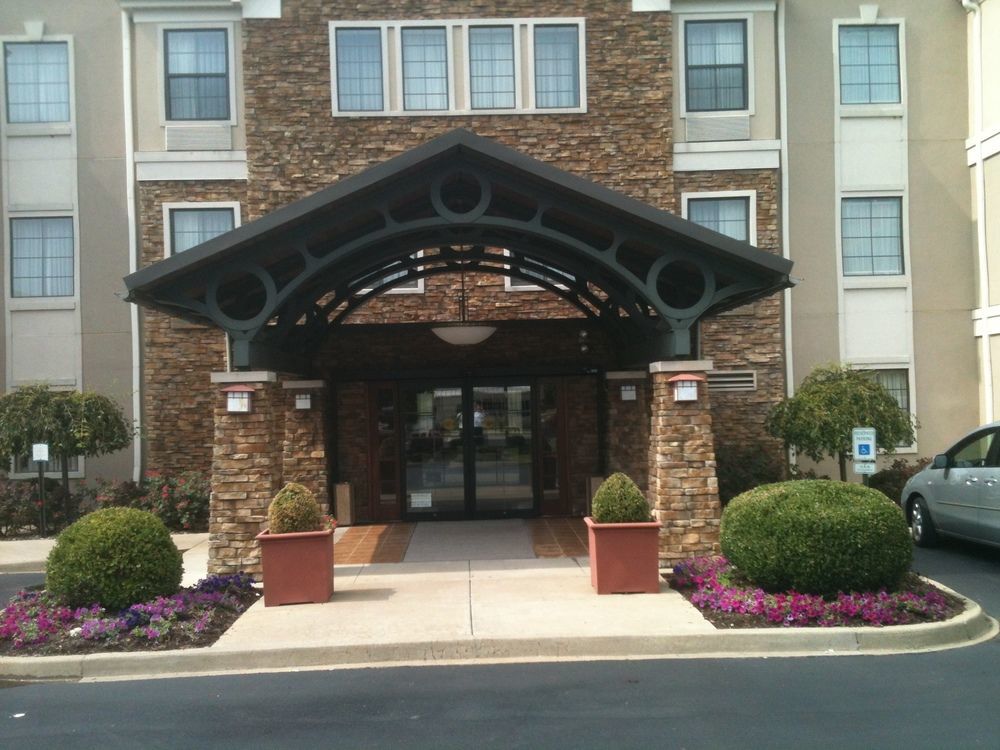 Staybridge - East By Ihg Hotel Louisville
