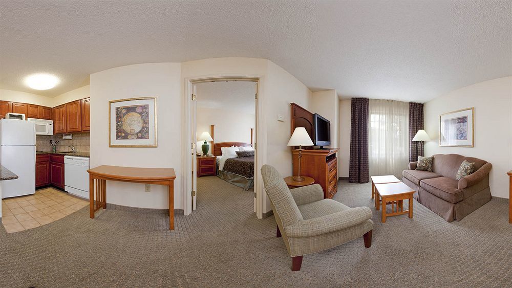 Hotel Staybridge - East By Ihg 3*