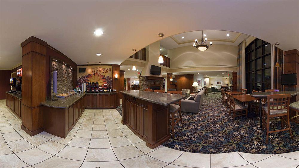 Staybridge - East By Ihg