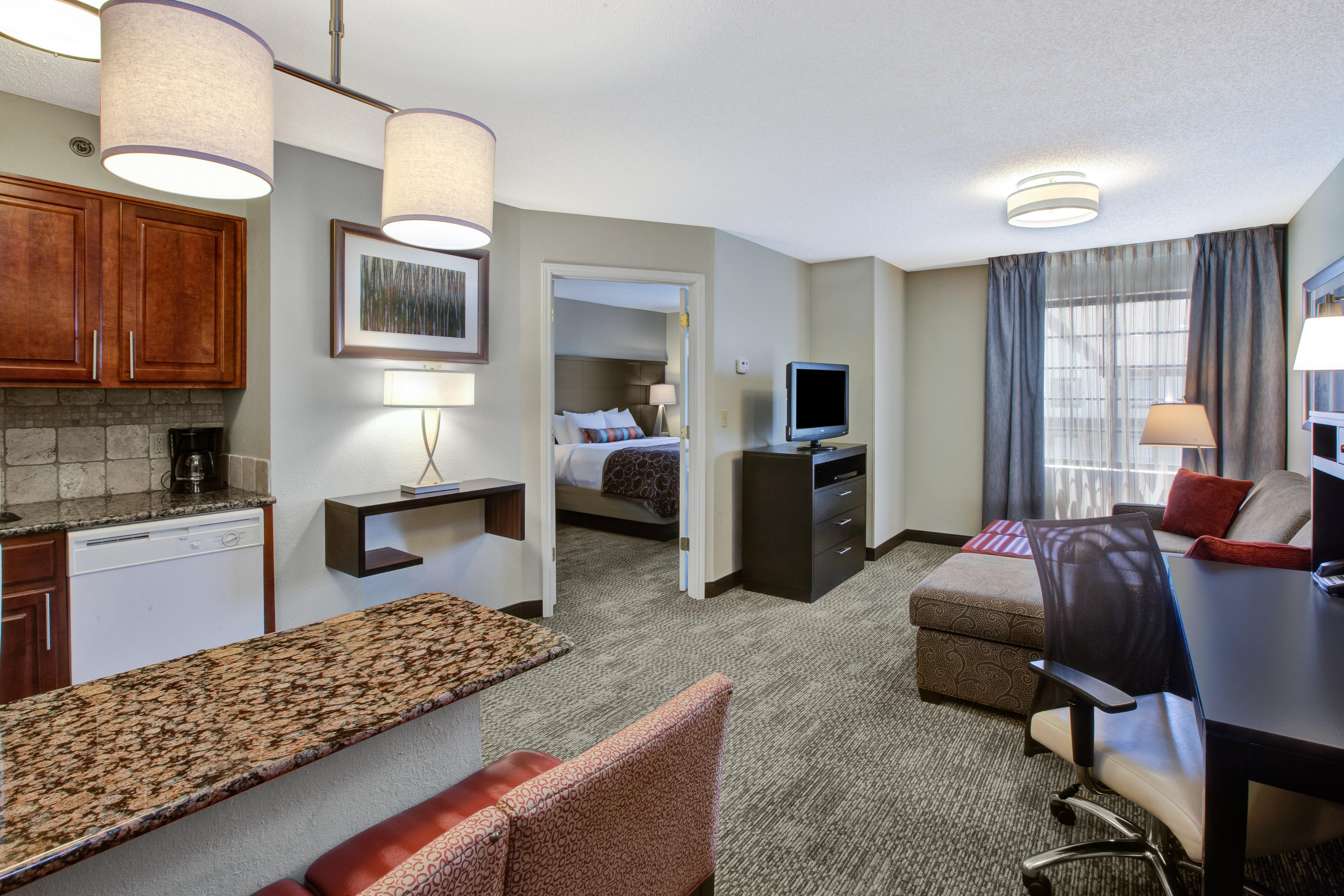 Staybridge - East By Ihg 3*